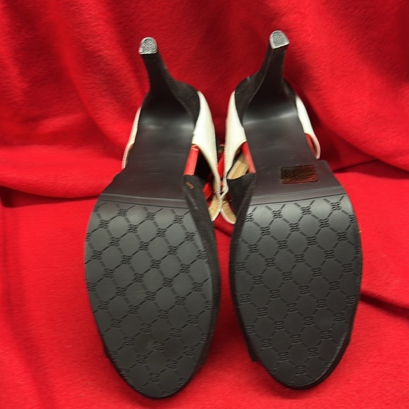 Get More Beauty Peep Toe Pumps - Picture 14 of 14